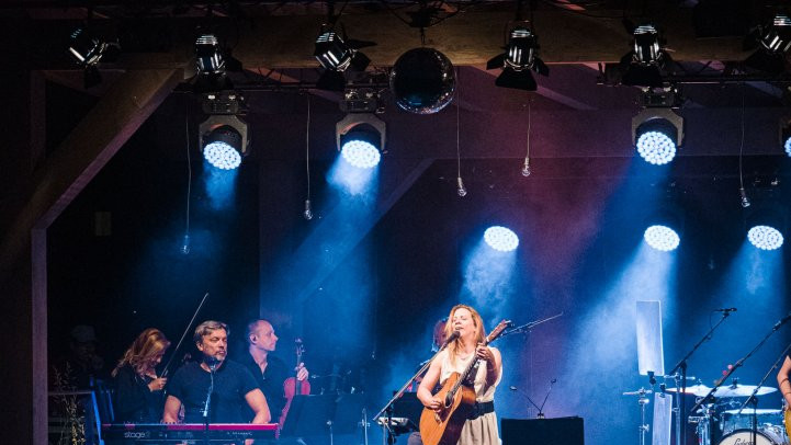 Aneta Langerová - Stage, světla, Voda