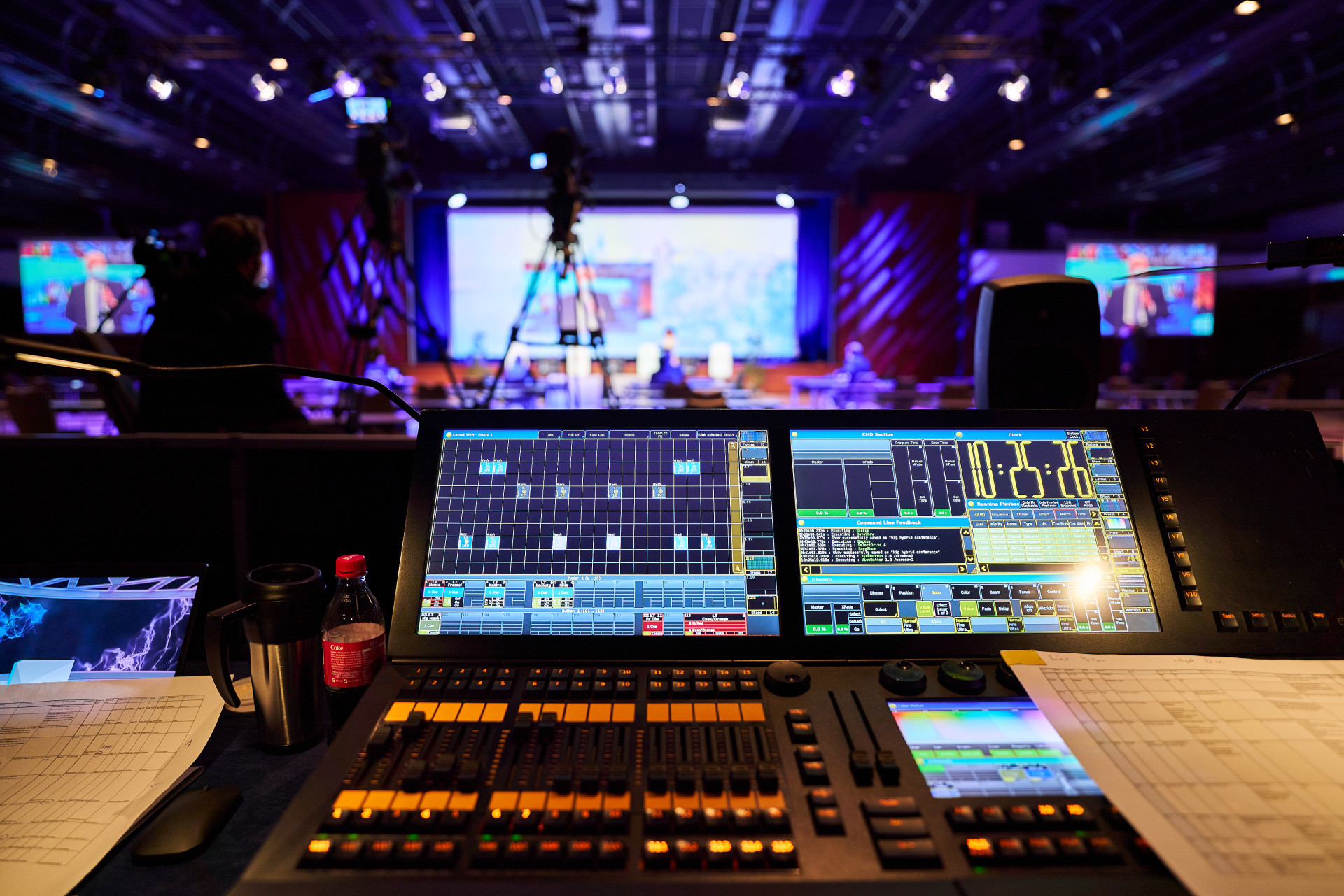 Lighting control desks