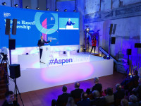 AV_EVENTS_produkt_podia2 AV_EVENTS_produkt_podia2