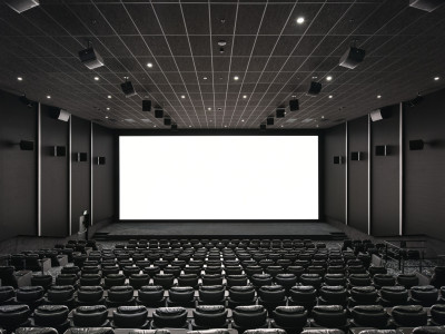 Projection screens for cinemas