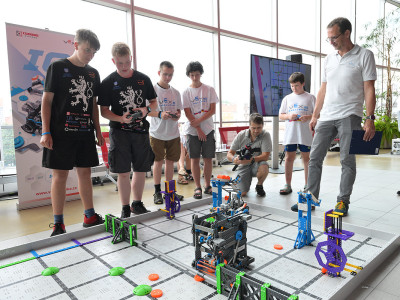 VEX IQ Robotics Competition soutěž