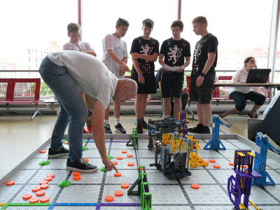 vex-iq-robotics-competition_2