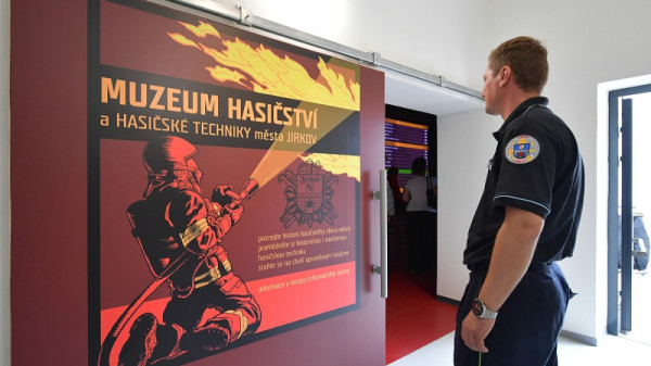 AVM_SYSTEMS_reference_kultura_IC_jirkov_expozice_hasicstvi_galerie18