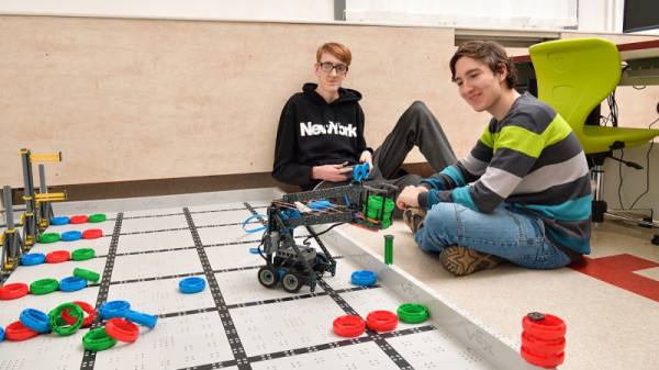 AVM_SYSTEMS_reference_skoly_technologie_pomahaji_galerie11 AVM_SYSTEMS_reference_skoly_technologie_pomahaji_galerie11