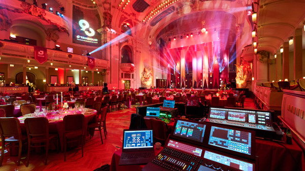 events_reference_international_client_municipal_house_11