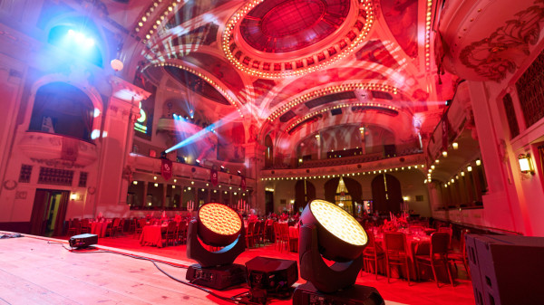 events_reference_international_client_municipal_house_5