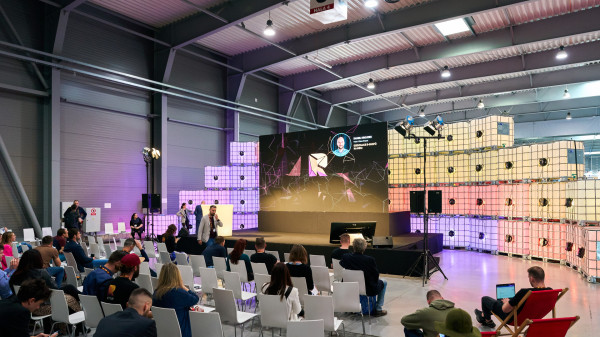 events_reshoper_1 events_reshoper_1