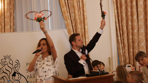 srdce-s-laskou-darovane_1 srdce-s-laskou-darovane_1