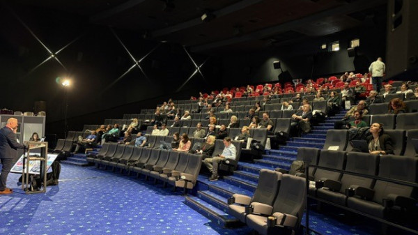 systems_aktuality_cinema_czech_25_4