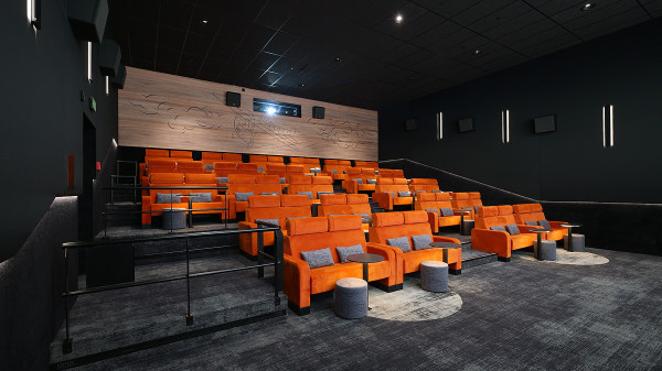 systems_kina_aktuality_cinestar_pardubice_2025_10