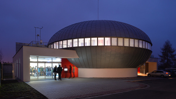 systems_reference_digitalni_planetarium_hradec_kralove_21