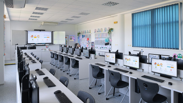 systems_zs_caslav_sadova_8