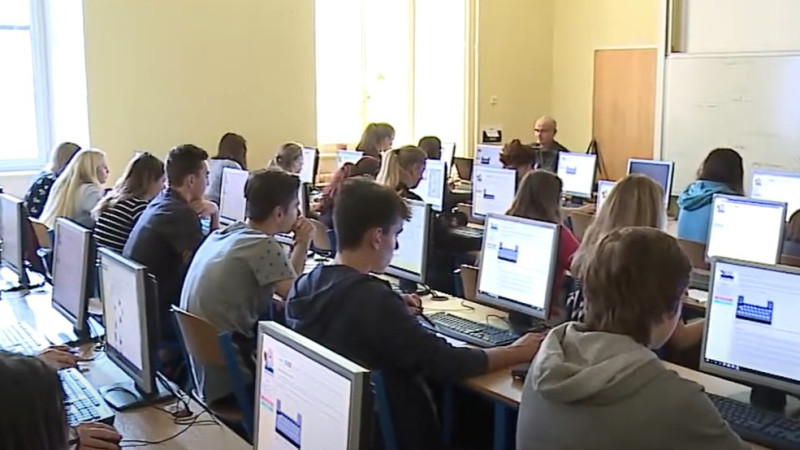 Gymnázium Zikmunda Wintra, Rakovník Gymnázium Zikmunda Wintra, Rakovník