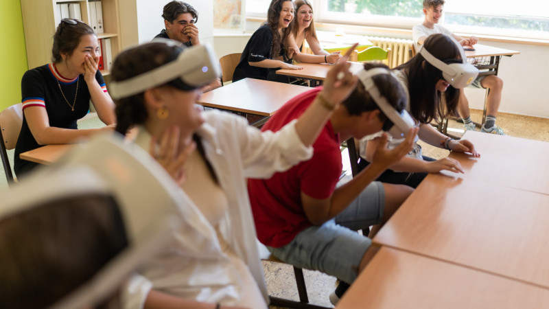 pozvete-si-virtualni-realitu-do-vasi-skoly_10