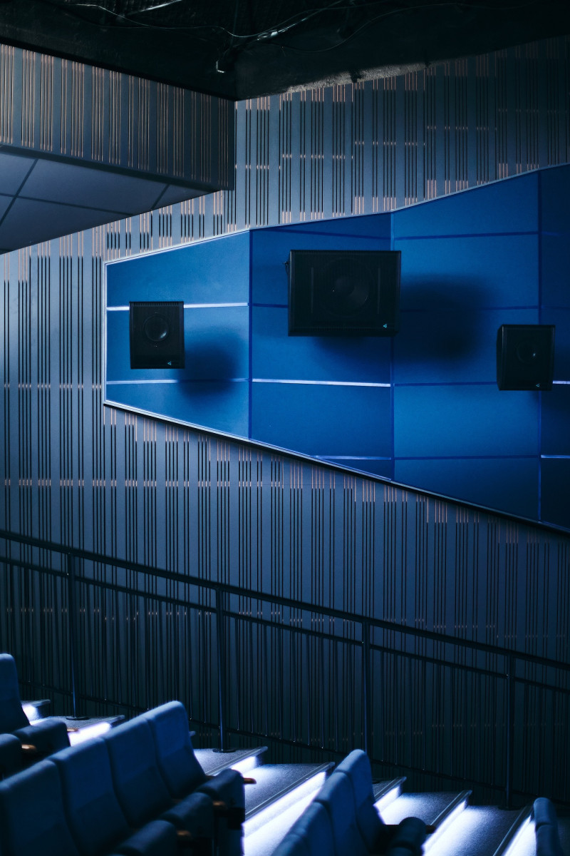 systems_reference_kino-kosmos_trinec_3