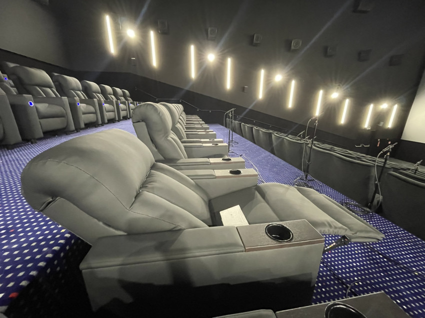 systems_kina_aktuality_premiere_cinemas_kv